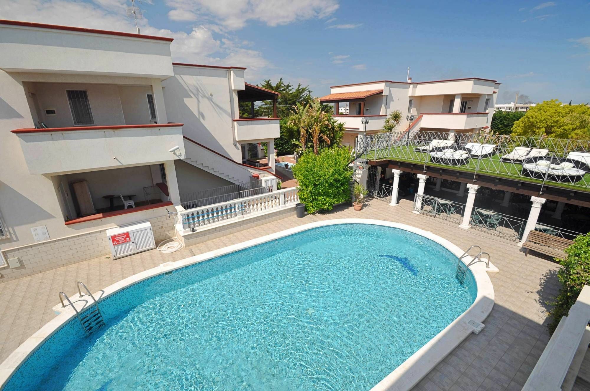 كاروفينيو Residence Mezzaluna المظهر الخارجي الصورة